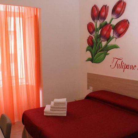 B&B Flower'S House Наполи Екстериор снимка