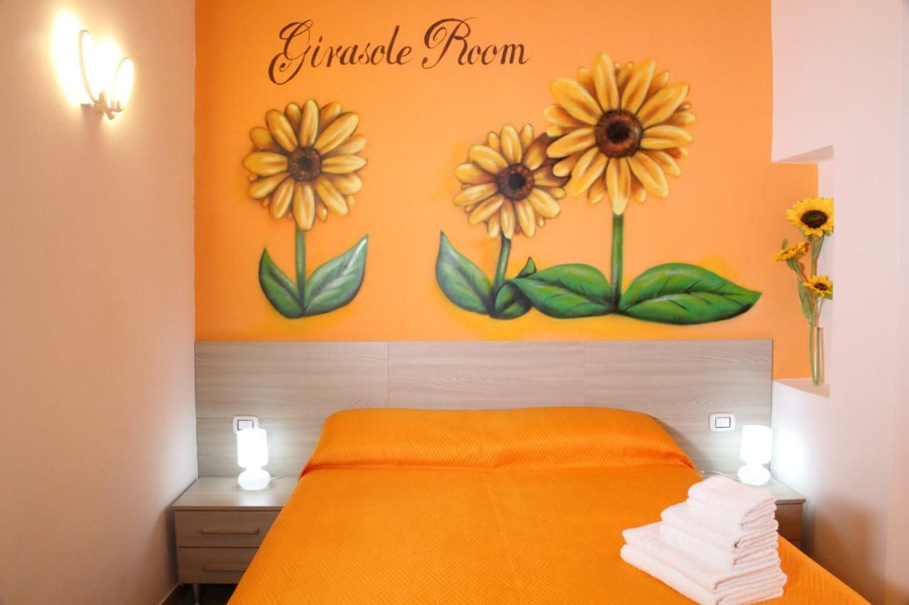 B&B Flower'S House Наполи Екстериор снимка