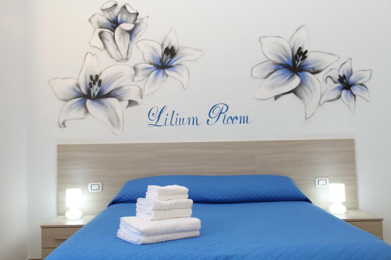 B&B Flower'S House Наполи Екстериор снимка